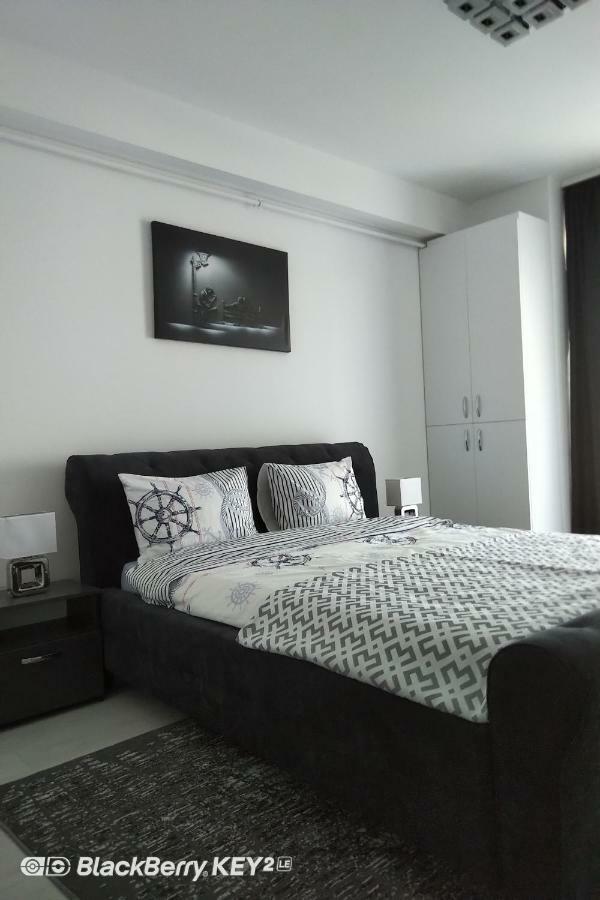 Apartment Summerland Mamaia